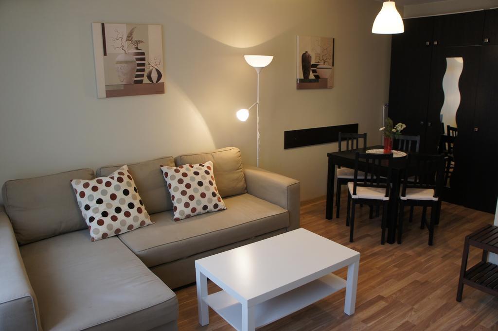 Agentia H Accommodation Bucureşti Cameră foto
