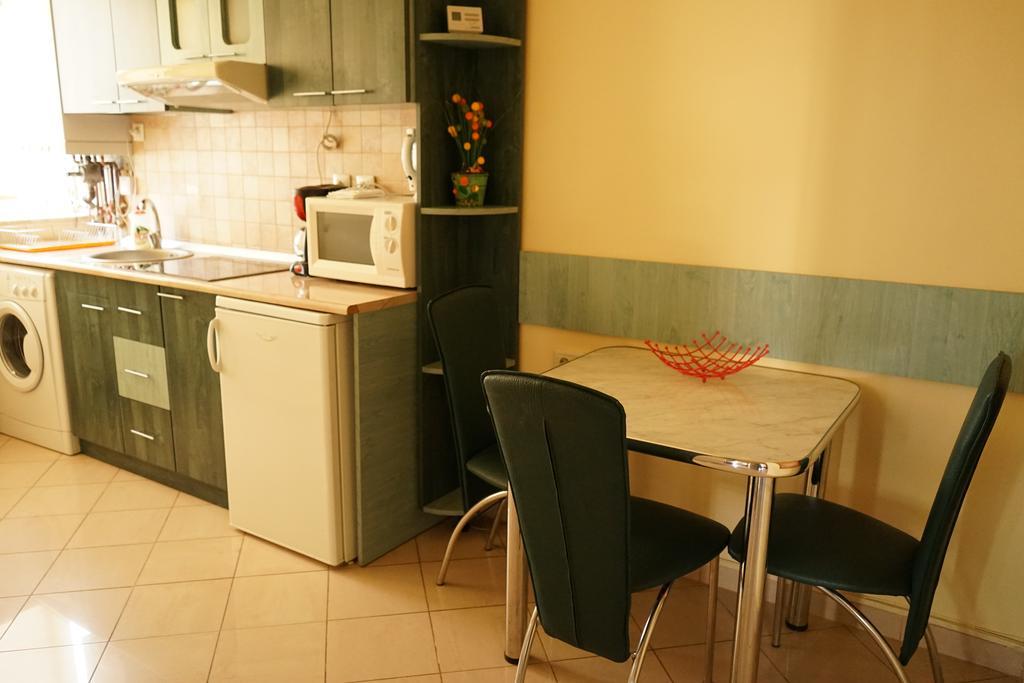 Agentia H Accommodation Bucureşti Exterior foto